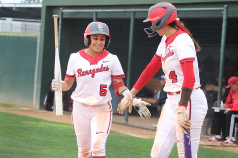 Softball Defeats #1 LA Mission in Conference Match Up