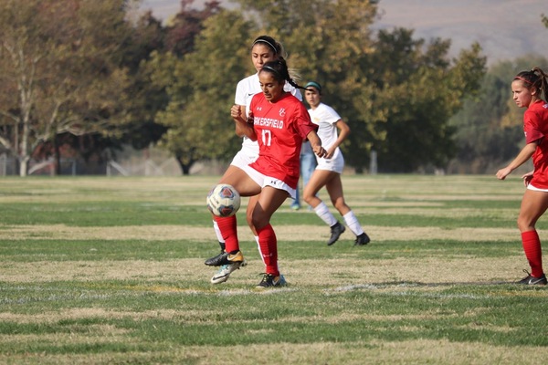 Women's Soccer droped the play-in playoff game to Golden West College, 1-0 in OT on Thursday, Nov. 15th.